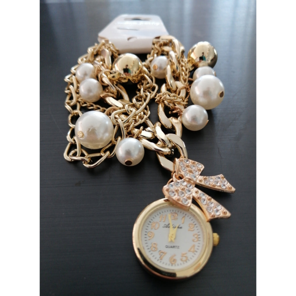 Stylish Luxury Pearls Bracelet Women’s Wrist Watch