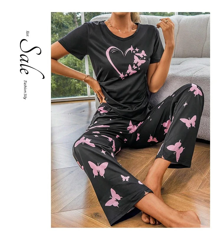 Comfortable And Fashionable Heart Butterfly Printed Set Women’s Nightwear