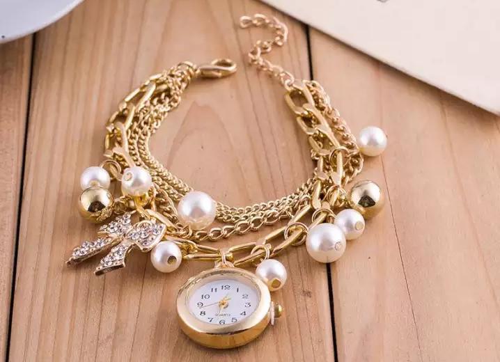 Stylish Luxury Pearls Bracelet Women’s Wrist Watch